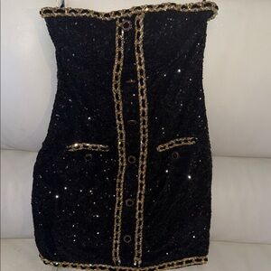 Chic Strapless Black and Gold Dress